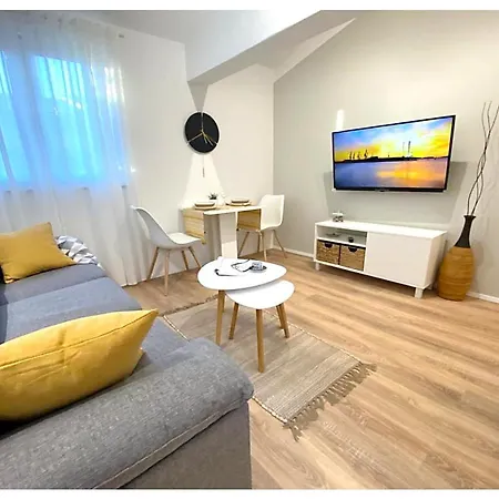 Fantasia Apartment *